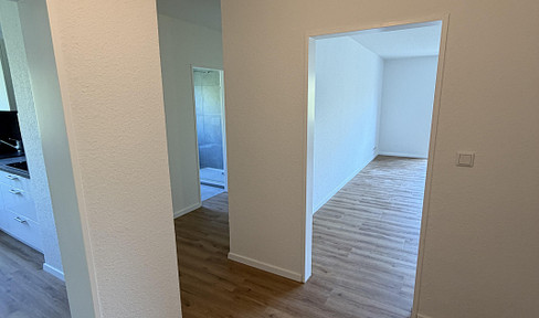 Erstbezug nach Sanierung – 2-Zimmer-Wohnung auf eigener Etage