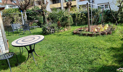 Quiet ground-floor apartment with a unique garden, located in a central area of Unterwiehre.