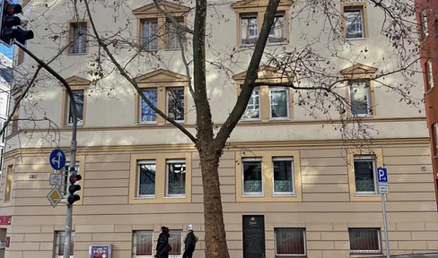 Spacious 3.5-room apartment in a prime location.