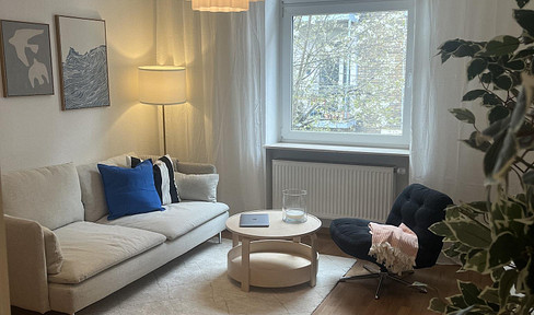 Fully furnished and comfortable 2-room apartment with a balcony, located in Offenbach.