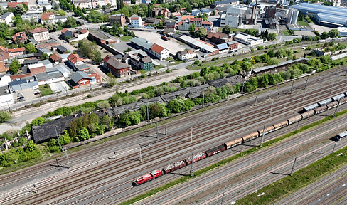 Centrally located commercial property in a well-connected location, close to the Nordhausen train station.