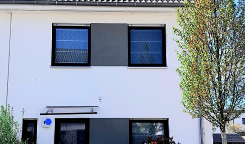 No fees, 5 rooms, modern, beautiful garden, swimming pool.