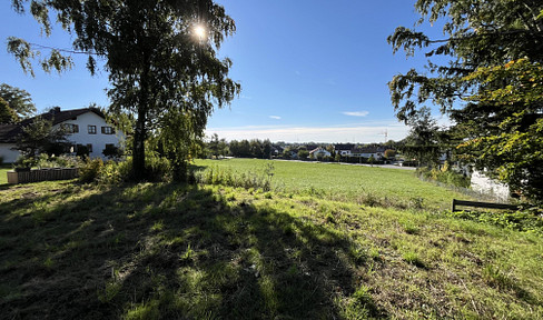 Building plot, 544 square meters.