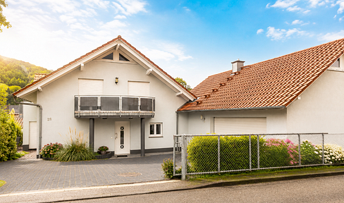 Charming single-family home with a unique living atmosphere.