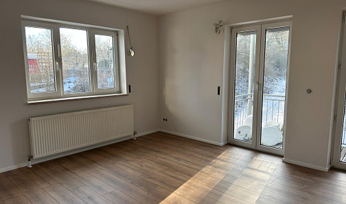 Quiet, renovated 4-room apartment near Audi.