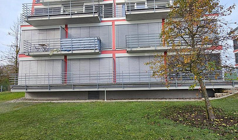 Move in immediately | Fully furnished and located right next to the university hospital | Suitable for students or apprentices.