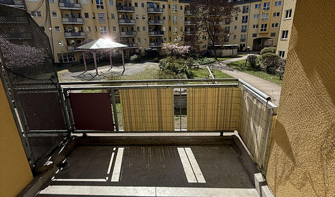 Newly renovated - fully furnished!