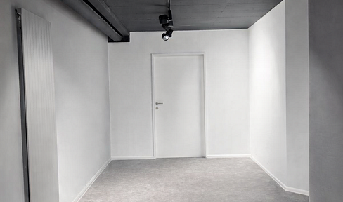 Warehouse / Commercial space / Workshop in Innsbruck.