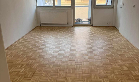 3-room apartment with a large balcony.