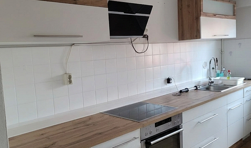 First occupancy after renovation | 3-room apartment with fitted kitchen.