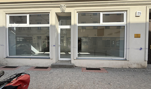 Representative commercial space in Babelsberg – flexibly usable in a highly desirable location.