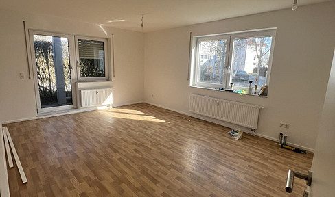 2-room apartment in Laupheim, 52 square meters, with a terrace, fitted kitchen, and garage.