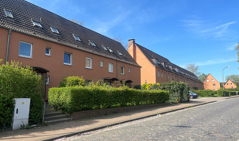 For Investors: Block of 5 Multi-Family Buildings for Sale.