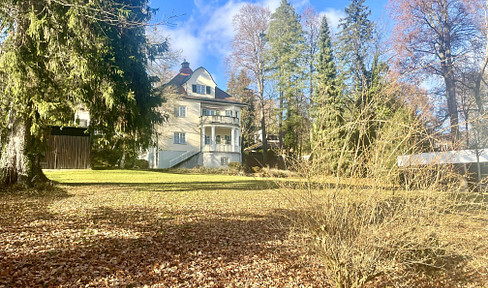 von Privat: Baugrundstück in TOP-Villenlage