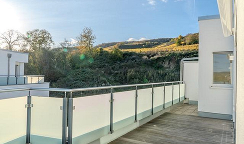Exclusive penthouse with panoramic views over the Nahe Valley.