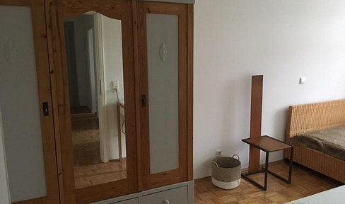 04177: beautiful 2-room apartment, parquet, Stucco, monument, Plagwitz-Lindenau