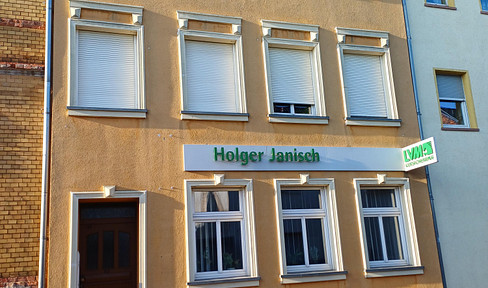 energiesparendes Mehrfamilienhaus mit 3 Einheiten zum Kauf in Aken