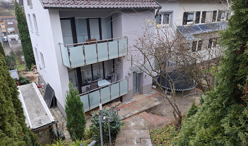 Detached house with fitted kitchen, basement, and large garden in Wernau.