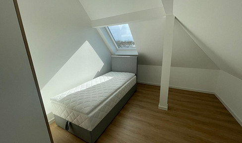 Furnished room in a shared apartment (Wohngemeinschaft) with 5 people - centrally located in Heilbronn.