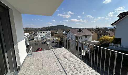 First occupancy: Premium, brand new 3-room apartment, A+ rating | South-facing balcony with views of the fortress | Fitted kitchen and elevator.