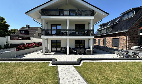 New multi-family house with 3 apartments – suitable for multi-generational living in Geesthacht.