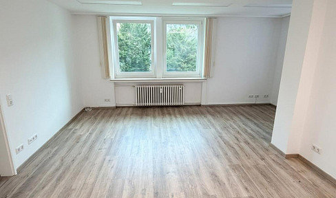 Büro am Aegi – 17 m² oder 25 m² für Freelancer & kleine Teams (ab 600 €)