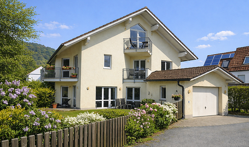 *NO COMMISSION* Well-maintained semi-detached house with 5 rooms in Starnberg.