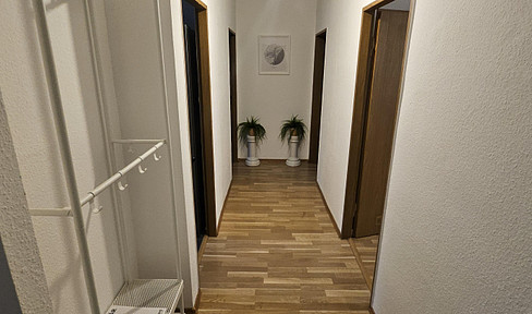 ‼️LAST AVAILABLE ROOM WITH BALCONY! ‼️ Move in immediately! ✨ Shared room in Eckenheim, Frankfurt. 🏡