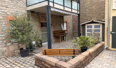 2-room apartment, complete renovation.