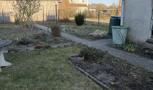 Charmante Doppelhaushälfte in Tribsees