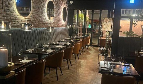 Exclusive restaurant in a prime location – High-quality dining experience with an established customer base.