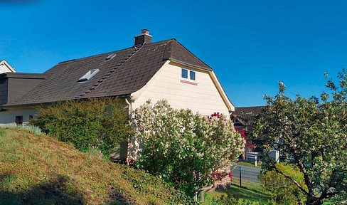 Idyllisch Wohnen - freier Blick ins Grüne und viel Raum für Gestaltung und Freizeit