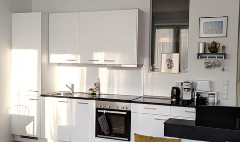 Moderne 1,5 Zi. Wohnung, Küche, Waschmaschine und Einbauschrank inklusive