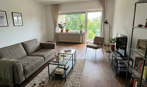 Helle 3 zimmer Obergeschosswohnung inklusive Garage und Stellplatz