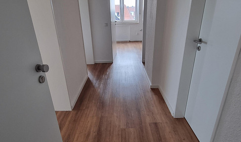 Erstbezug nach Renovierung! 2-Zimmer-DG-Wohnung in Hilter