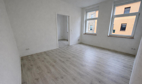 2-Zimmer-Wohnungen|37–59 m²|frisch saniert|Effizienzklasse B|Küche inklusive|EG barrierearm