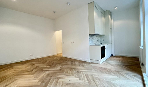 Tolles Cityapartment mit Balkon | EBK inkl. | sanierter Altbau | top Anbindung