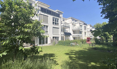 High-quality 3.5-room apartment for sale in Berlin-Köpenick, located in a green area.