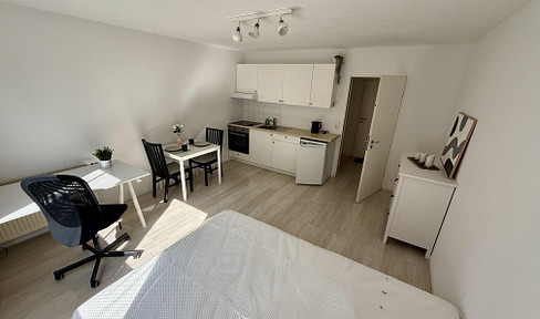 Möblierte Zentrale 1-Zimmer-Wohnung mit Terrasse in Lüneburg