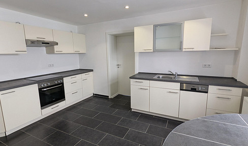 Bright, stylish apartment in a historic building, located in a central area.