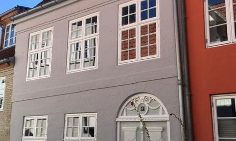 Charming, lovingly renovated house for sale in a historic street.