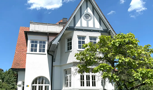 125 m² Maisonette | 2 Balkone | Bad mit Wanne & Dusche | zentrale Ruhelage Waiblingen