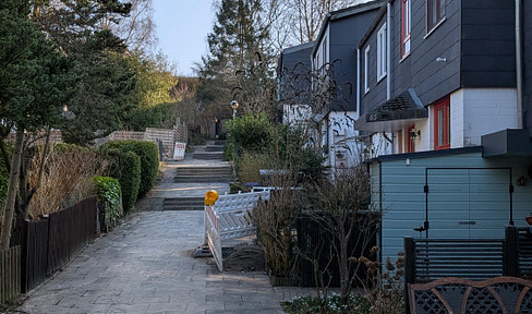 Von Privat:  Pfiffig umgebautes Mittelreihenhaus in ruhiger Lage