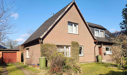 Detached house for a large family in Duvenstedt, Hamburg.