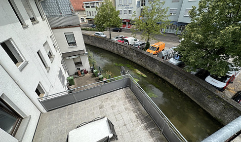 Großzügige 3 ZKB, EBK + Dachterrasse mit Blick auf die Saalbach am Kübelmarkt - Fußgängerzone