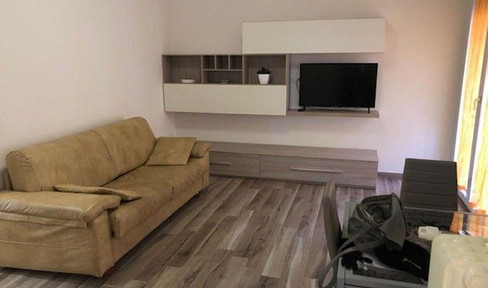 Großzügige 2-Zimmer-Wohnung im Herzen von Westend