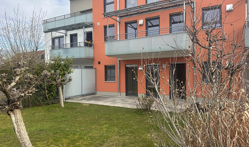 Ist reserviert-Neuwertige 2 Zimmer Gartenwohnung in zentraler und doch ruhiger Lage in Bobingen