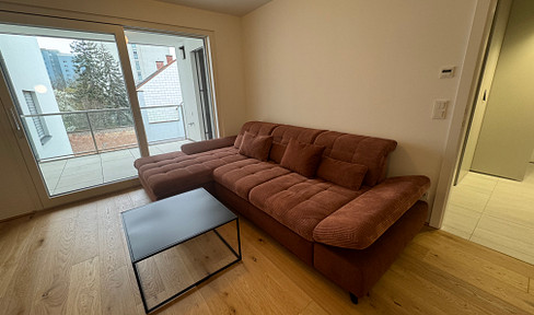 Fully furnished, brand new apartment: Top living quality, close to the U1 subway line.