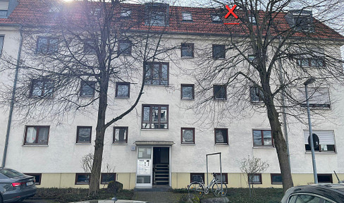 3-room attic apartment in Süßen.