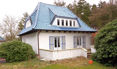 5059m² Baugrundstück (teilbar) mit zauberhaftem, kleinem Haus!
